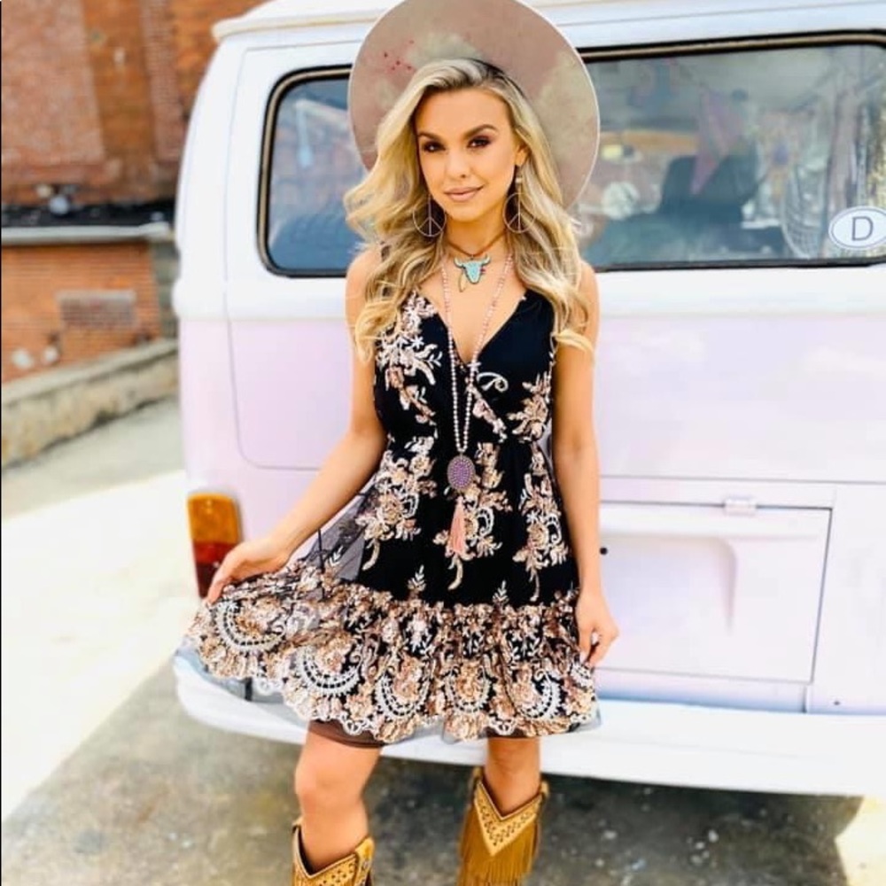 XXL Black Sequin Party Dress